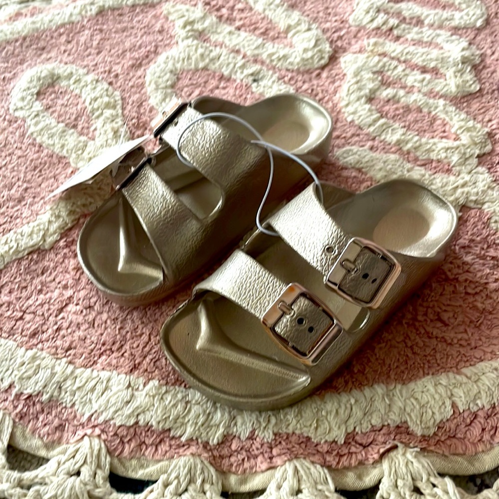 NWT Toddler Girl Gold Sandals